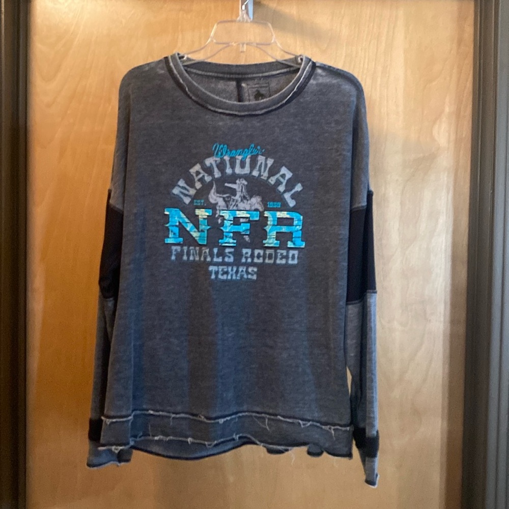 Wrangler NFR Shirt - Picture 2 of 6